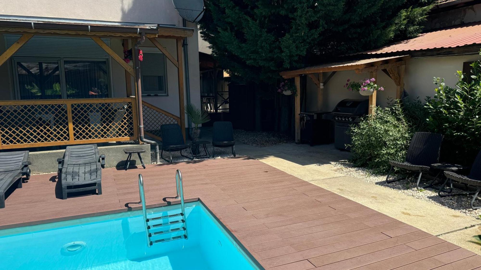 Veronika Lux Apartman Hajduszoboszlo Bagian luar foto